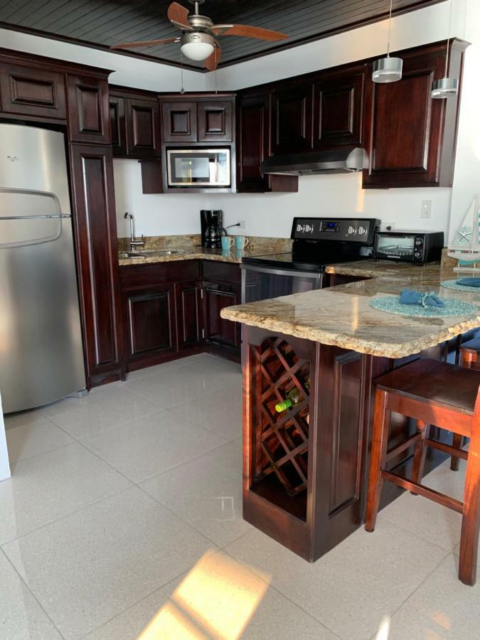 الشقق الفندقية كاي كولكرفي  Bay Towers المظهر الخارجي الصورة